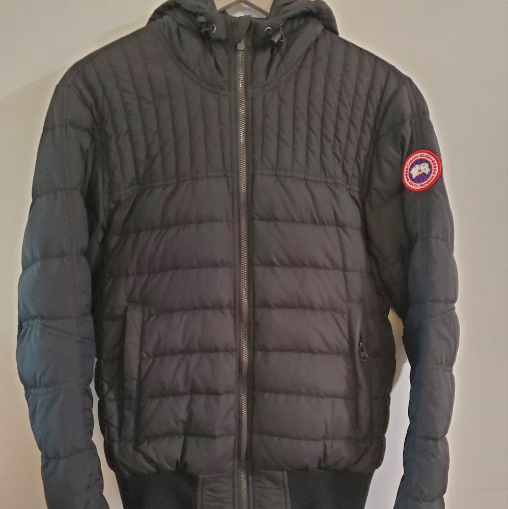 Canada Goose Medium Black Down Cabri Hoody Jacket